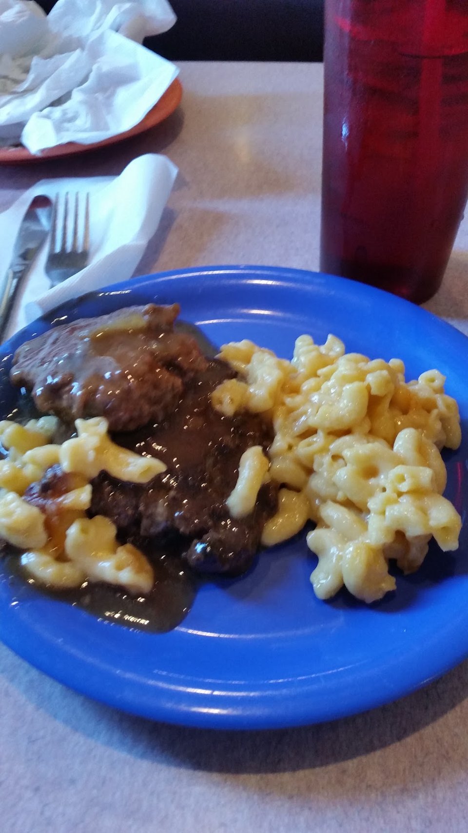 Salisbury Steakac with Mac and Cheese